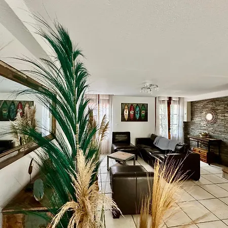Holiday home Charmante Petit Maison A 5 Minutes De La Mer !
